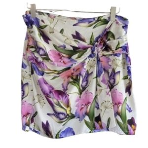 Saiph Medium Luxury Floral Mini Satin Print Skirt Purple Pink Feminine Vacation